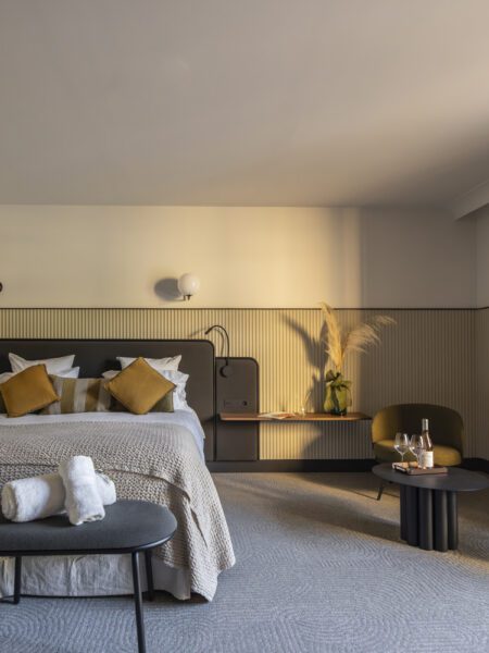 Chateau de Lastours Chambre Deluxe coté hôtel 4 étoiles Resort