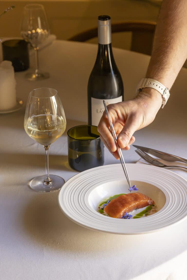 CHATEAU de LASTOURS VIN blanc LA BERGERIE truite Restaurant la bergerie de Lastours